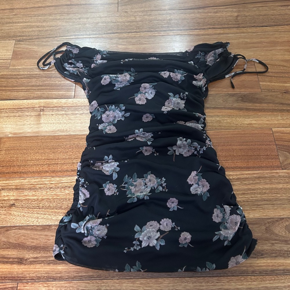 Express Floral Print Ruched top Off Shoulder long fit Y2K blouse - Picture 6 of 9